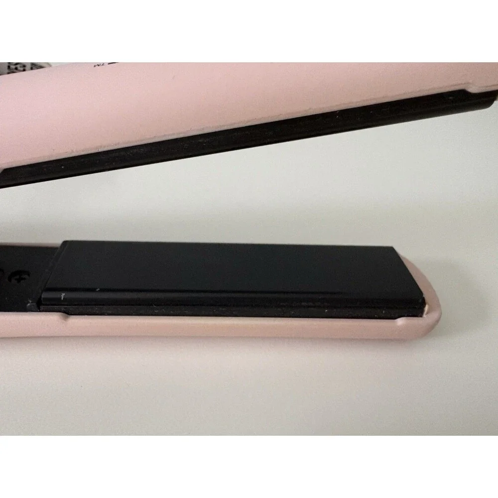 L'ange 1” Flat Iron Straightener Pink Micro Chip Temperature Control Model HS035